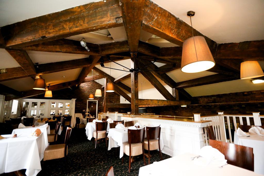Fairways & Leisure Club